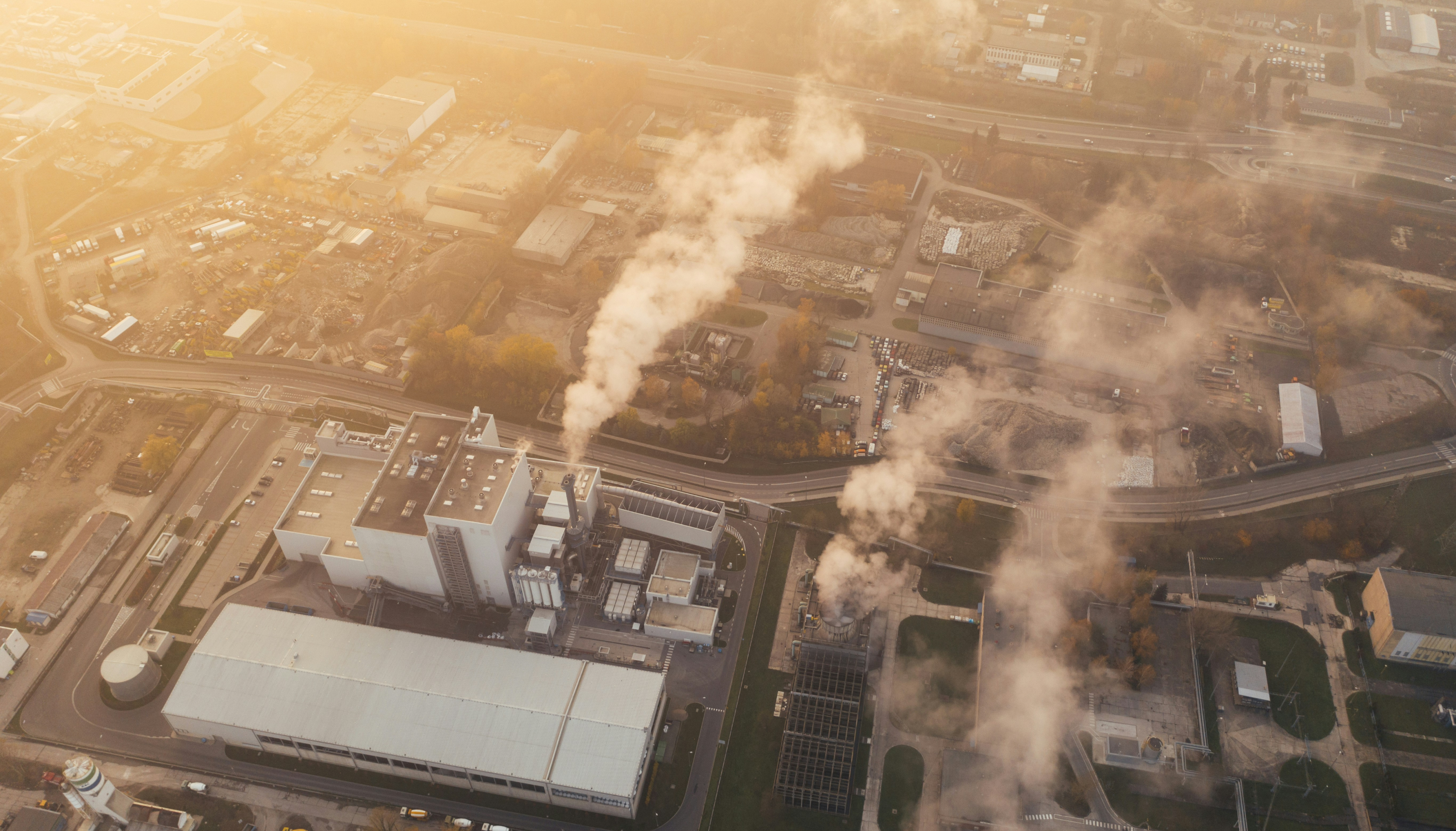 Decentral production of green hydrogen: Key to climate goals
